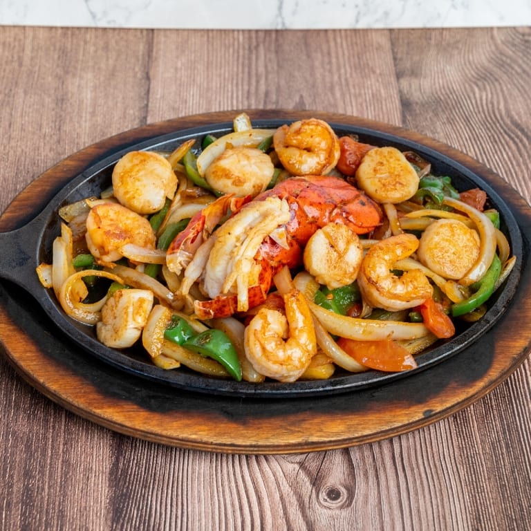 Fresh Seafood Delights: Tacos, Burritos, and More